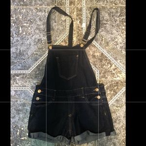 Overall shorts
